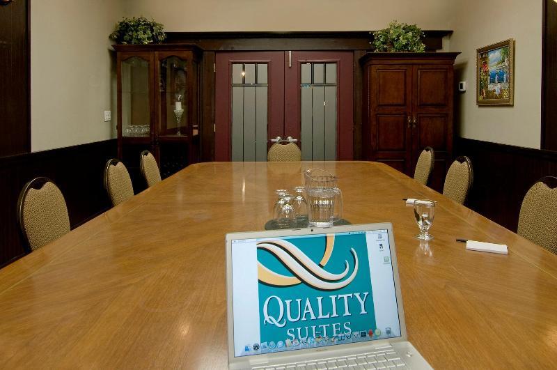 Quality Airport & Conference Centre Calgary