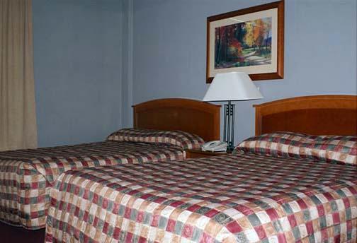 Quality Airport & Conference Centre Hotel 3*
